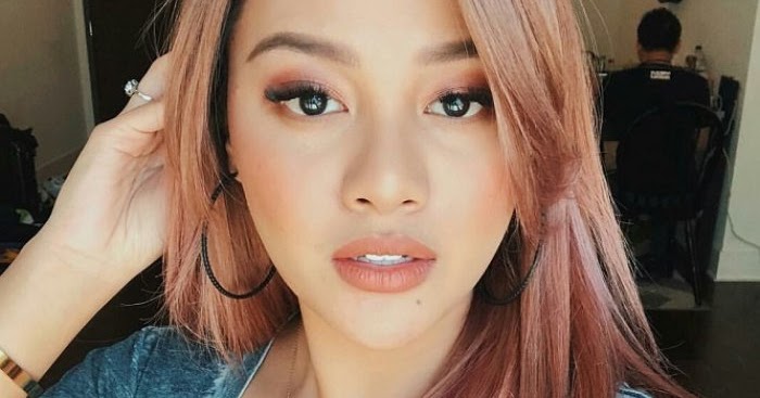 Cantiknya Hilang? Inilah 7 Wajah Asli Artis Indonesia Tanpa Make Up! No