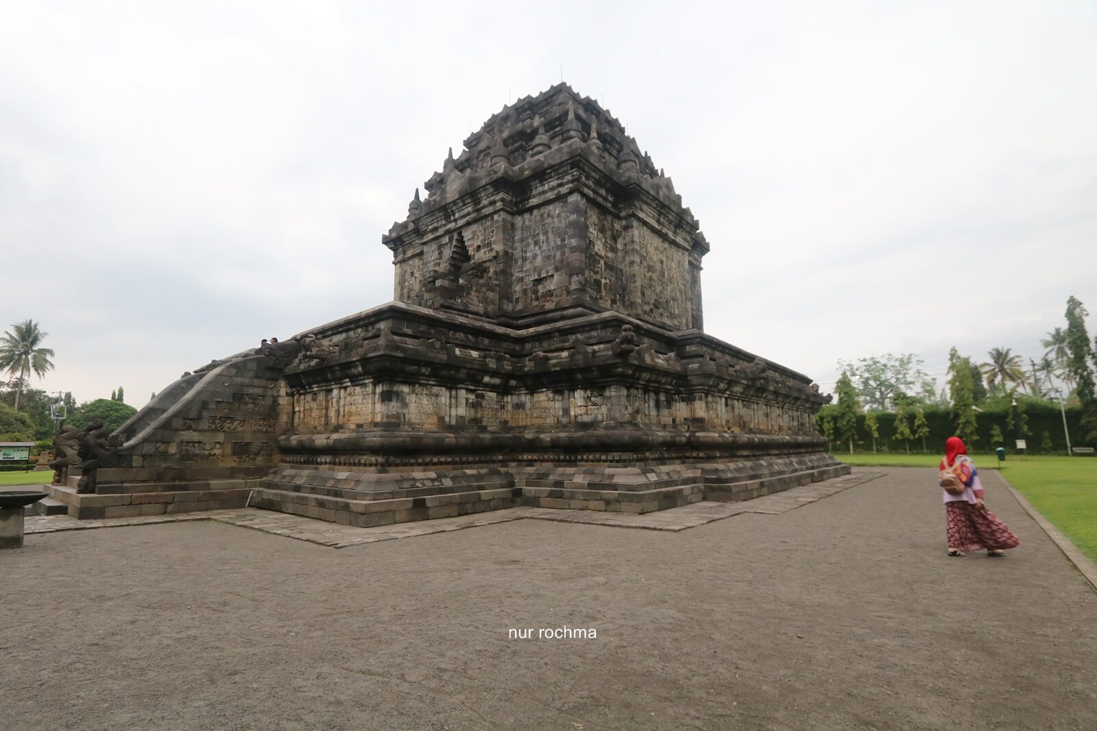 Mengenal Keindahan Candi Mendut Di Magelang