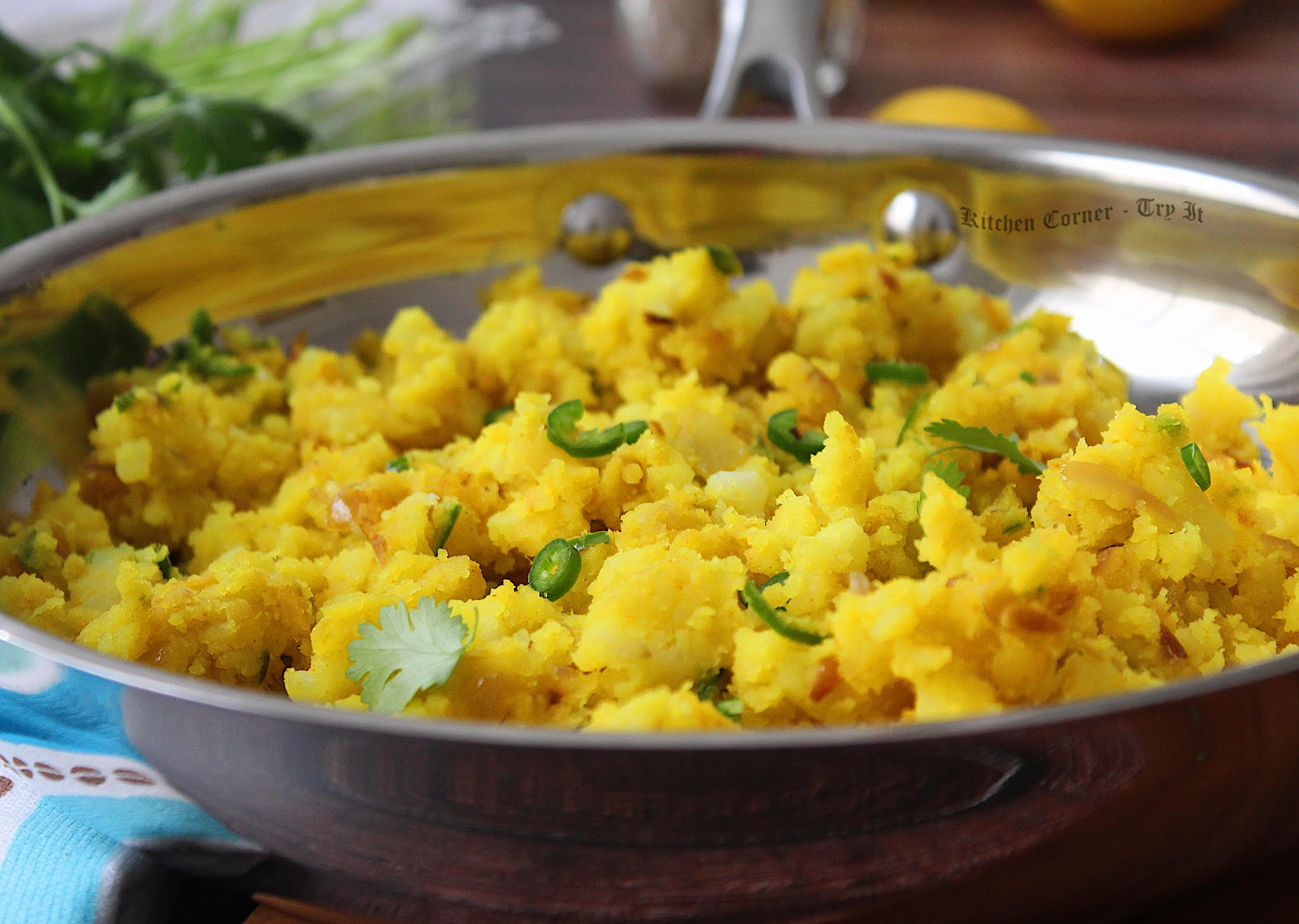 Easy Bread Pakoda/ Potato Masala Stuffed Bread Pakoras
