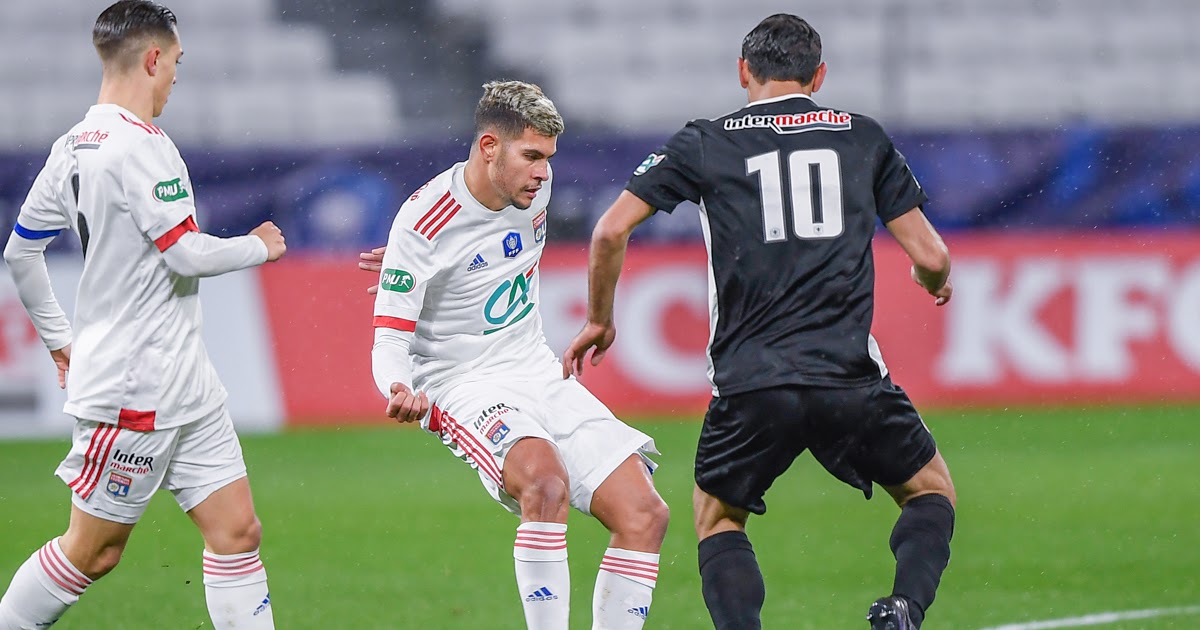 Лион счет матчей. Лион псж фото. Лион рейнджерс. Лион лилль 30 октября. Футбол фото.