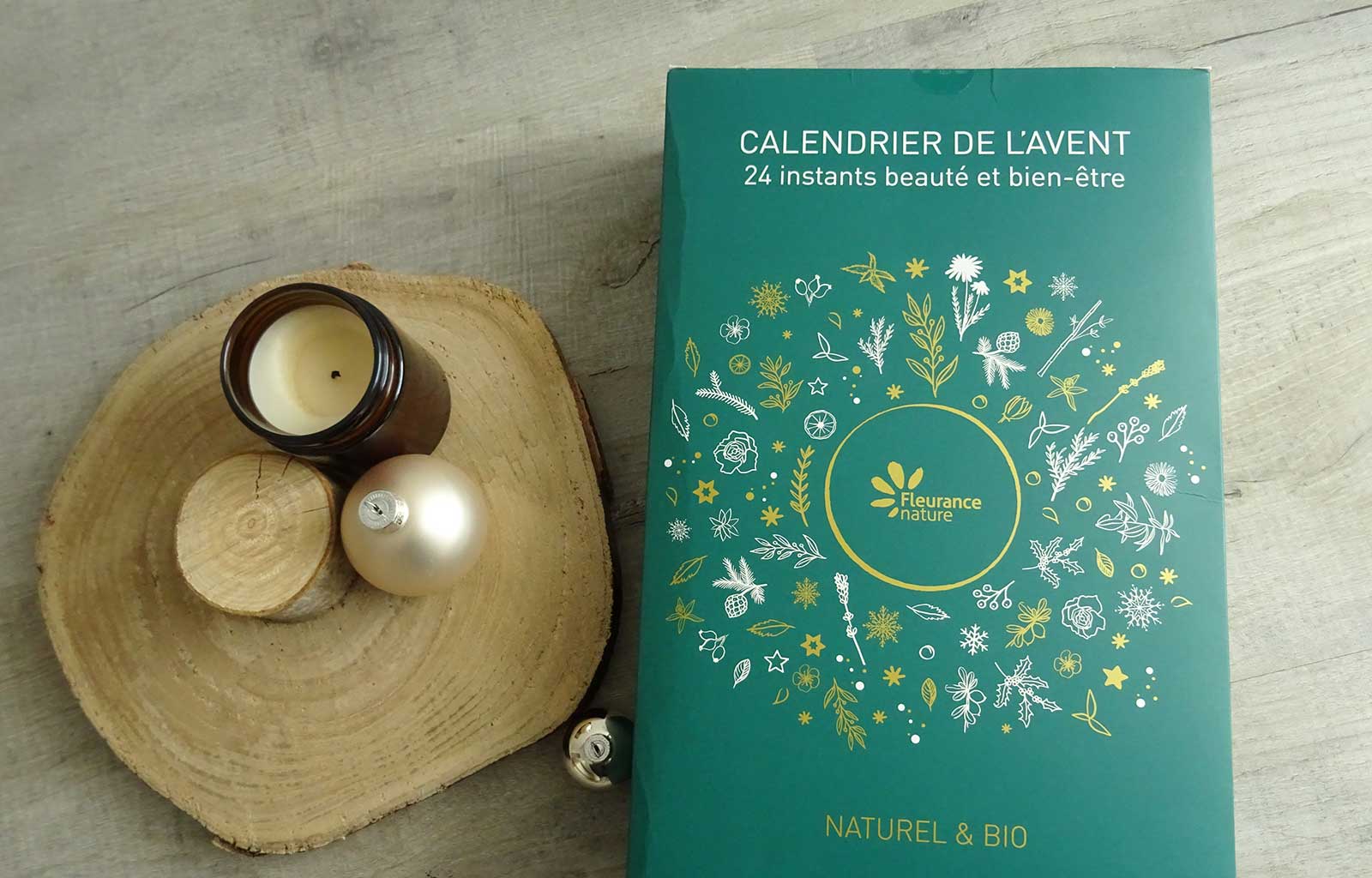 Je découvre le premier calendrier de l'Avent Fleurance Nature / Sandy's Je découvre le premier calendrier de l'Avent Fleurance Nature / Sandy's
