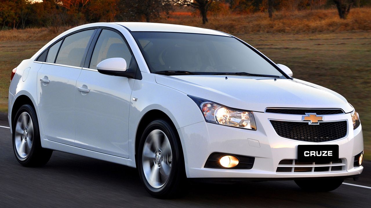 Chevrolet Cruze LT ou LTZ Autoguide