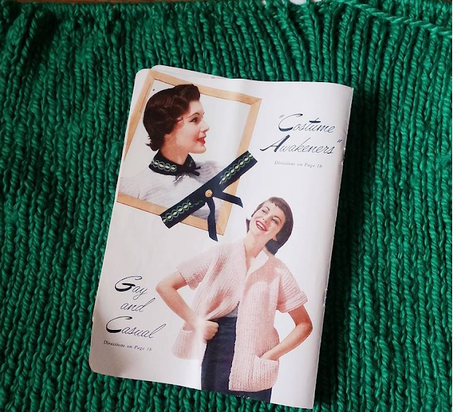 free 1950s bulky short sleeve jacket knitting pattern
