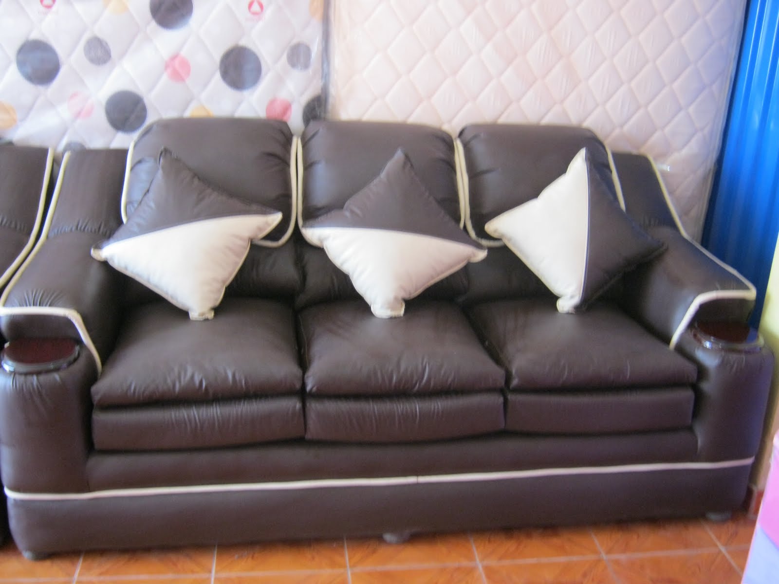 CATOLOGO ON LINE: juego de sala mod.NAPOLES