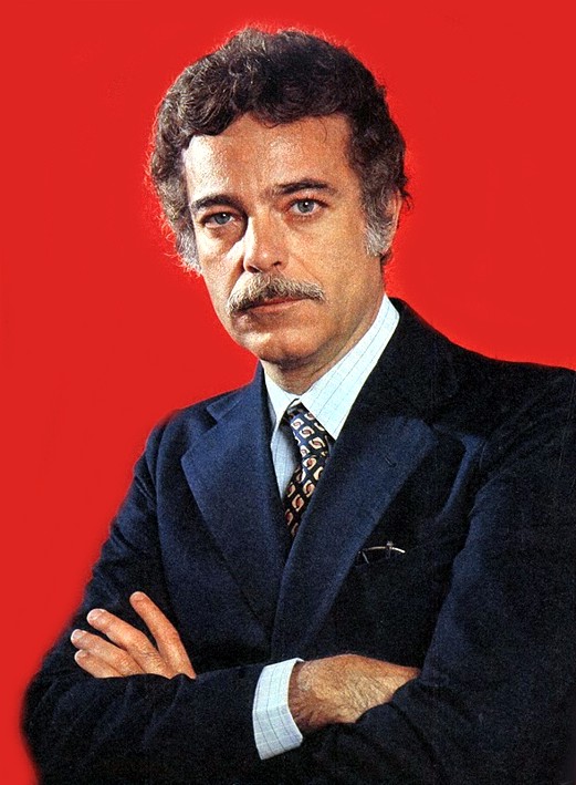 Astros em Revista RUBENS DE FALCO O REI DOS VILÕES