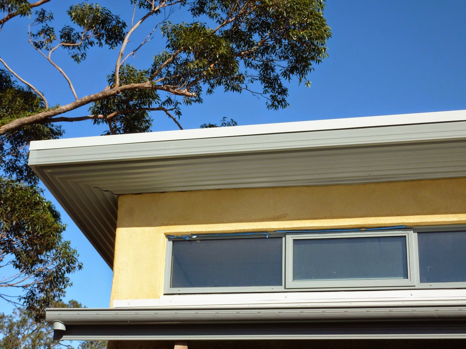 Culburra Hemp House Corrugated Eaves Lining and Light Earth Building
