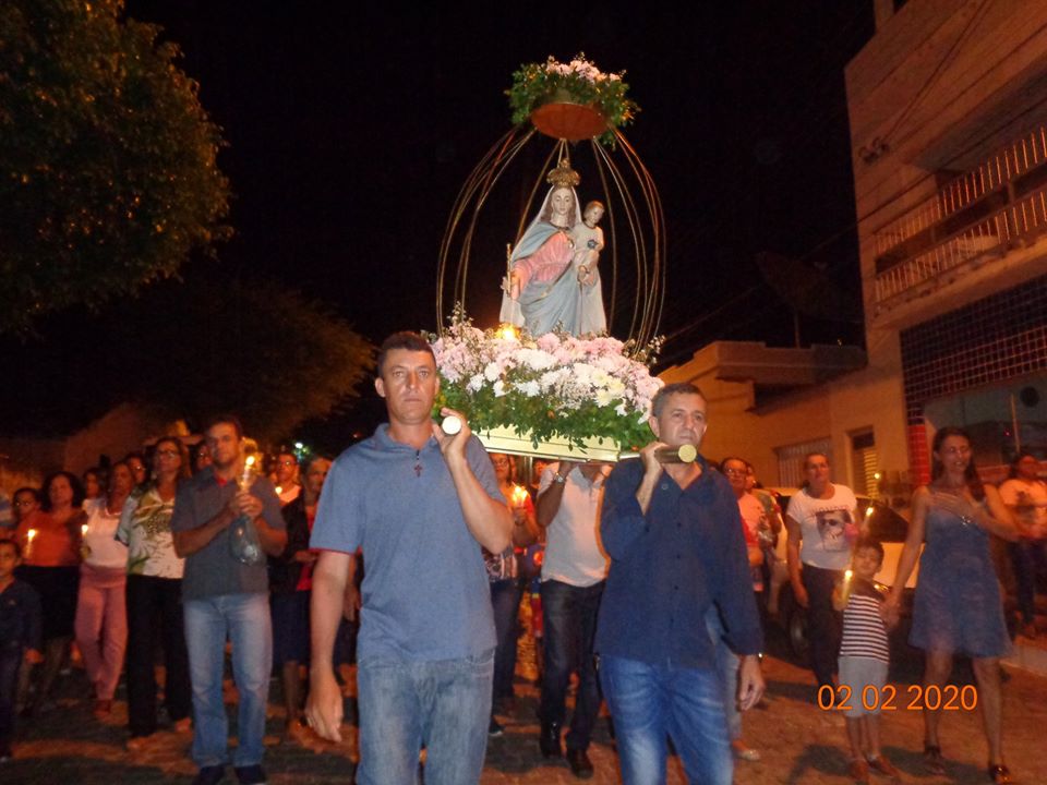 Rio do Antônio: Procissão de encerramento dos festejos a N. Sra. do Livramento reúne multidão Rio do Antônio: Procissão de encerramento dos festejos a N. Sra. do Livramento reúne multidão