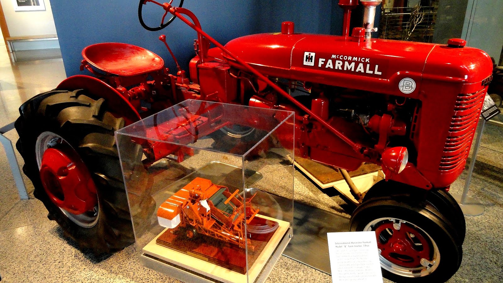 Lester F. Larsen Tractor Museum - Trip to Museum