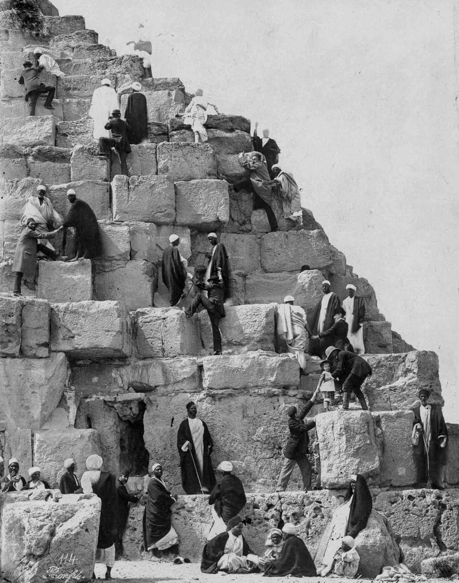 early tourist pyramids ancient Egypt