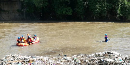 Arti Mimpi Hanyut Di Sungai Buku Seribu Mimpi Lengkap Arti Mimpi Hanyut Di Sungai Buku Seribu Mimpi Lengkap