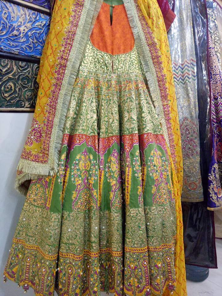 My Mehndi Dress Story