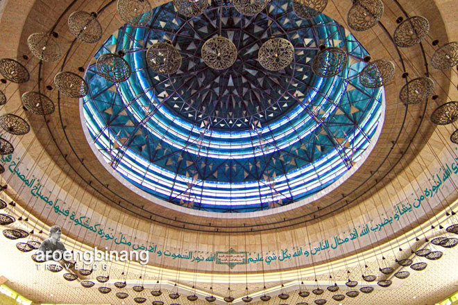 masjid at tin tmii jakarta
