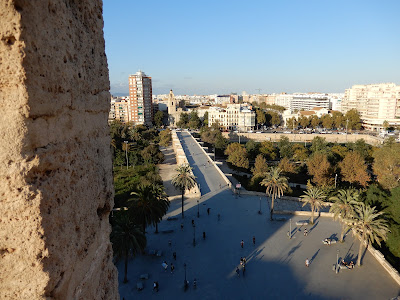 セラノスの塔(Porta de Serrans)から見下ろすバレンシアの風景