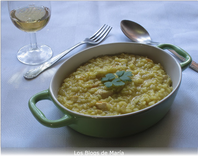 Arroz Sos clásico redondo con pollo ( en amarillo )