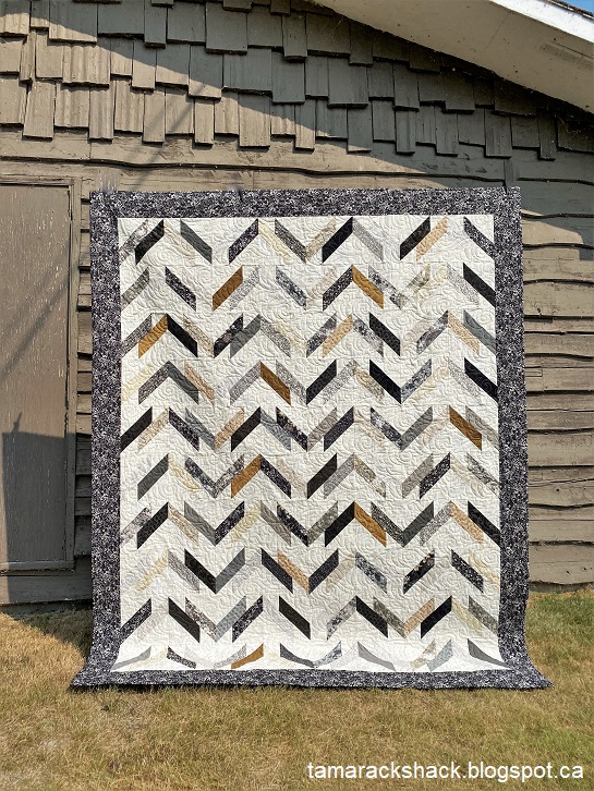 Tamarack Shack Washboard Road Quilt in Stiletto