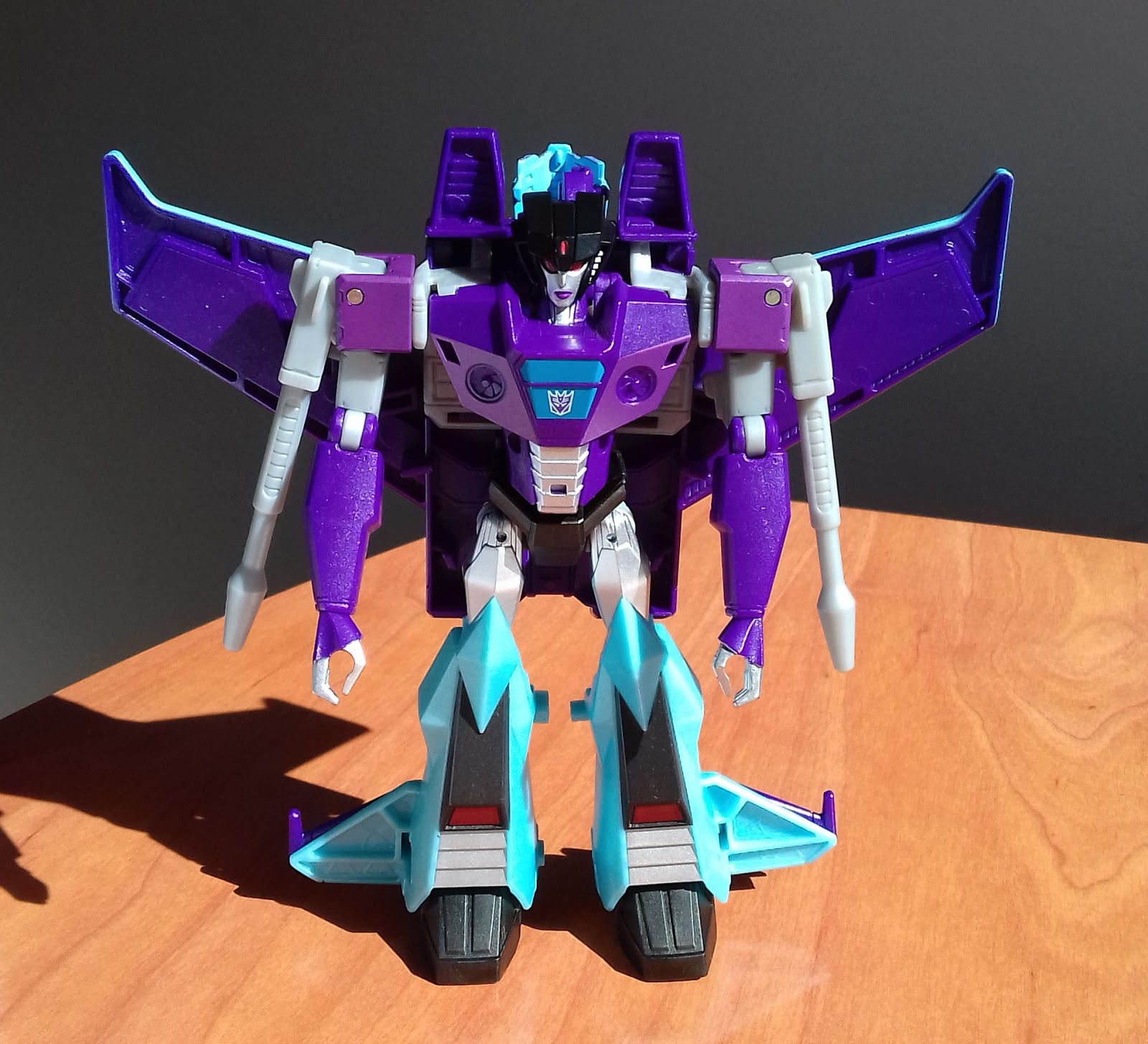 Retro Guido Tu espacio retro Slipstream (Transformers Cyberverse)