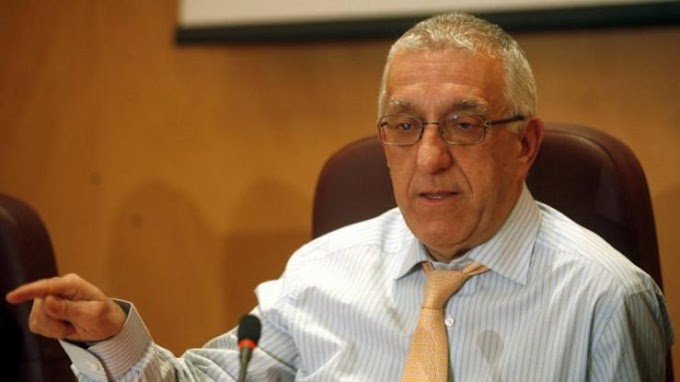 Τεράστια ''ΒΟΜΒΑ'' Κακλαμάνη πριν απο λίγο 