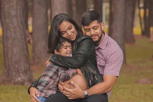 sesion-de-fotos-de -familia-al-aire-libre