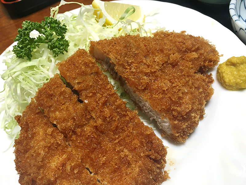 上野でおいしいゴハン とんかつ まる一の「ロースカツ定食」 1200円