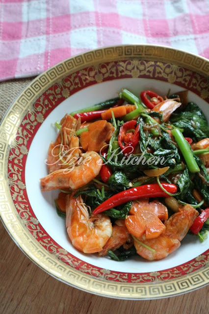 Sayur Bayam Goreng Dengan Udang