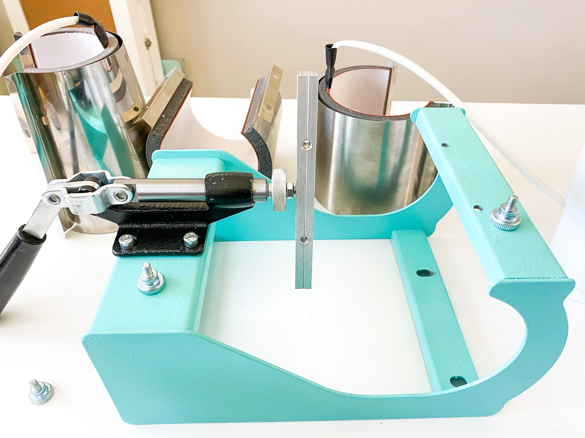 Best Mug Press Machine with Attachments for Various Size Mugs and