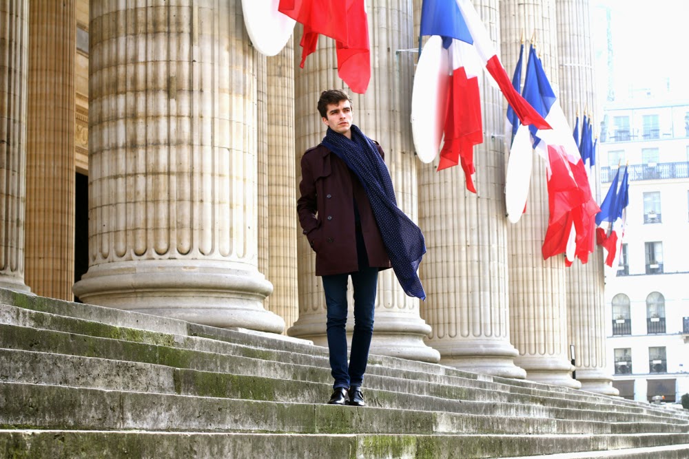 BLOG-MODE-HOMME_River-Island-trench_Pair-of-Kings-Shoes_Pull-in-Chaussettes_écharpe-Celioclub_Soulier-Preppy-Paris-Dries-Van-Noten-polo