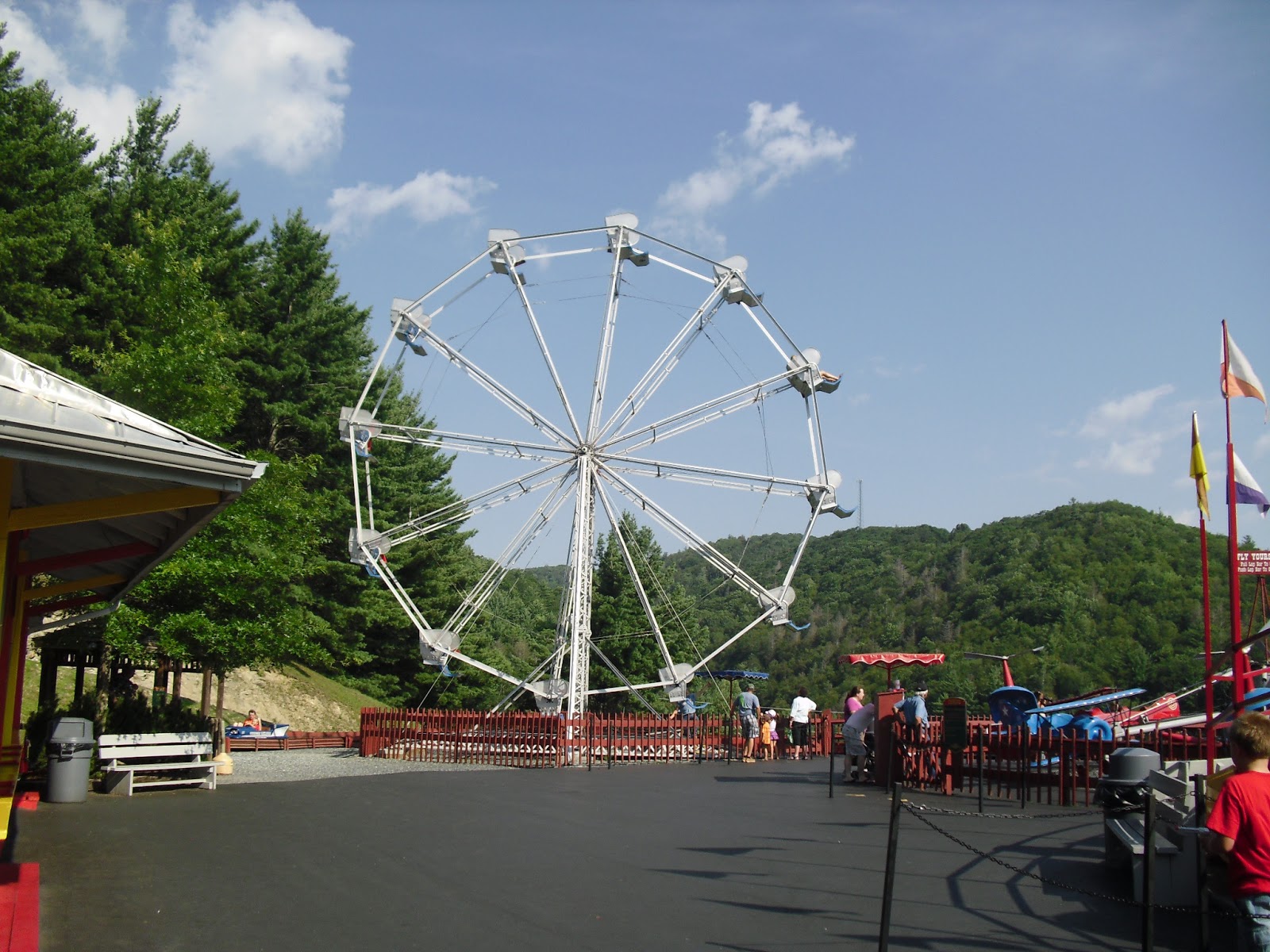 Travel NC With Kids 2013 Dates for Tweetsie Railroad Amusement Park in