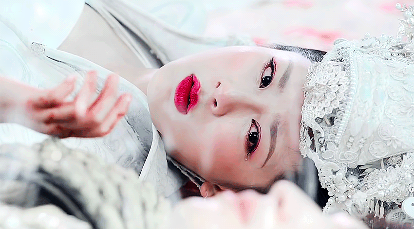 %25ED%2596%25A5%25EB%25B0%258043%2B%2528