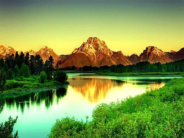 Gunung Mengandung Emas