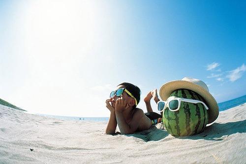 Παιδιά σε καλοκαιρινή διάθεση