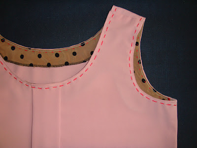 http://velvetribbonsew.blogspot.com/2012/06/pink-sorbetto-and-34-pants.html