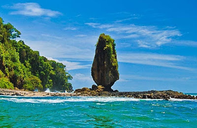 Batu Layar - Lombok - Nusa Tenggara Barat