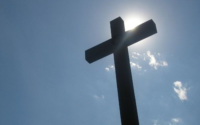 Αυτός είναι ο Σταυρός που σηκώνεις…