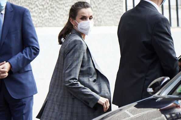 AGENDA PERSONAL DE LA REINA LETIZIA  (3era. parte - ) - Página 98 Queen-Letizia-3