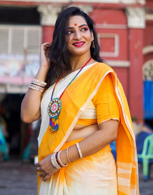 Bengali Model Latest Stills In Saree 4