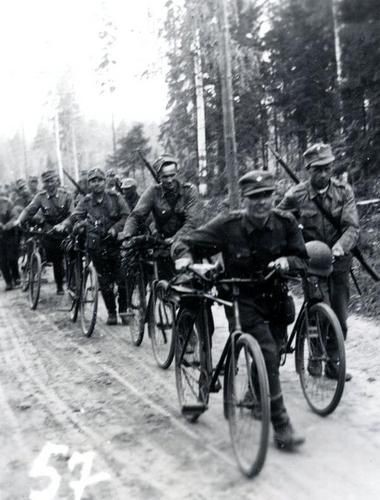 Finnish bicycle battalion, 13 July 1941 worldwartwo.filminspector.com