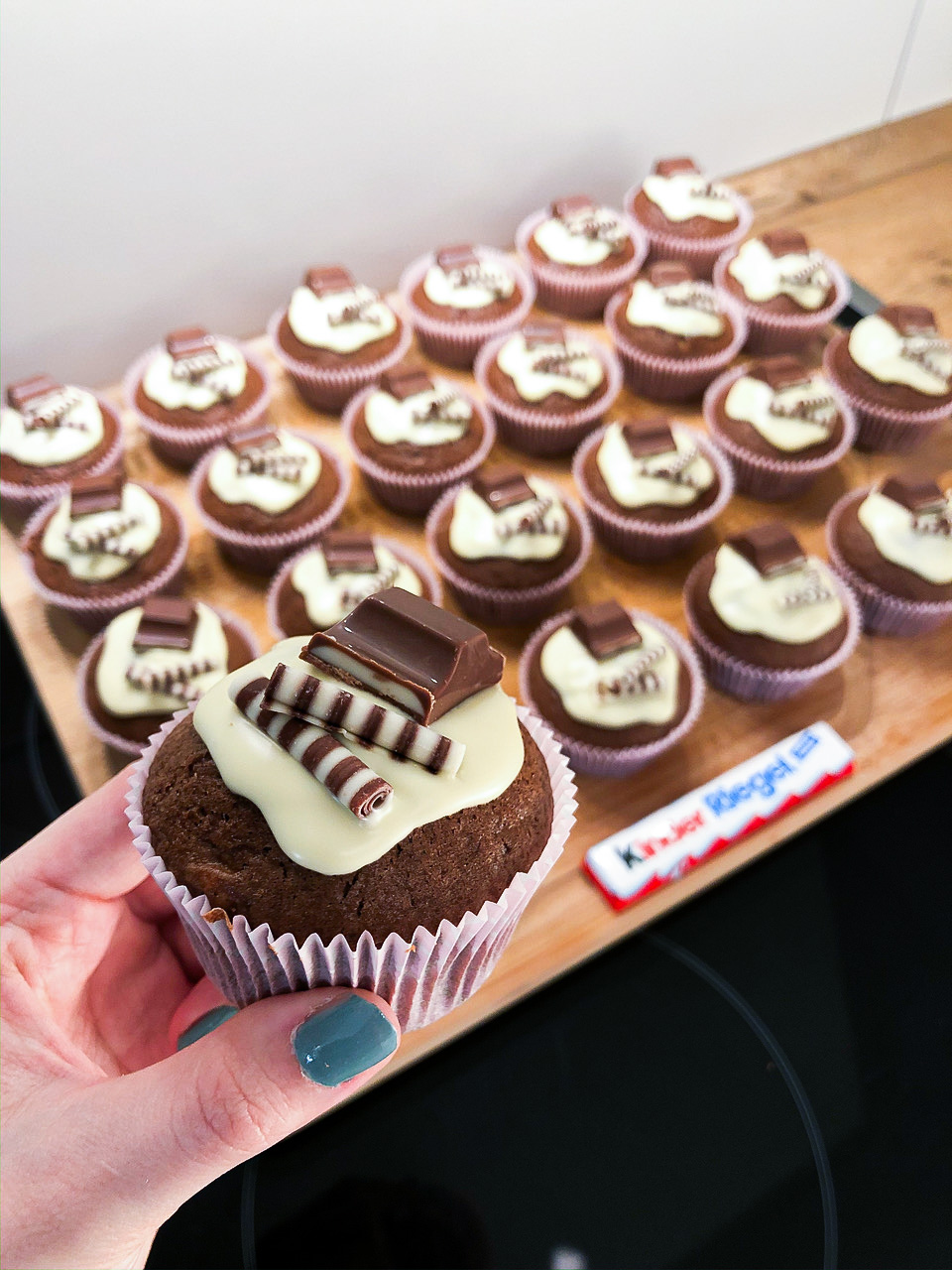 Anna&amp;#39;s Heavenly Cupcakes: KINDERSCHOKOLADEN MUFFINS