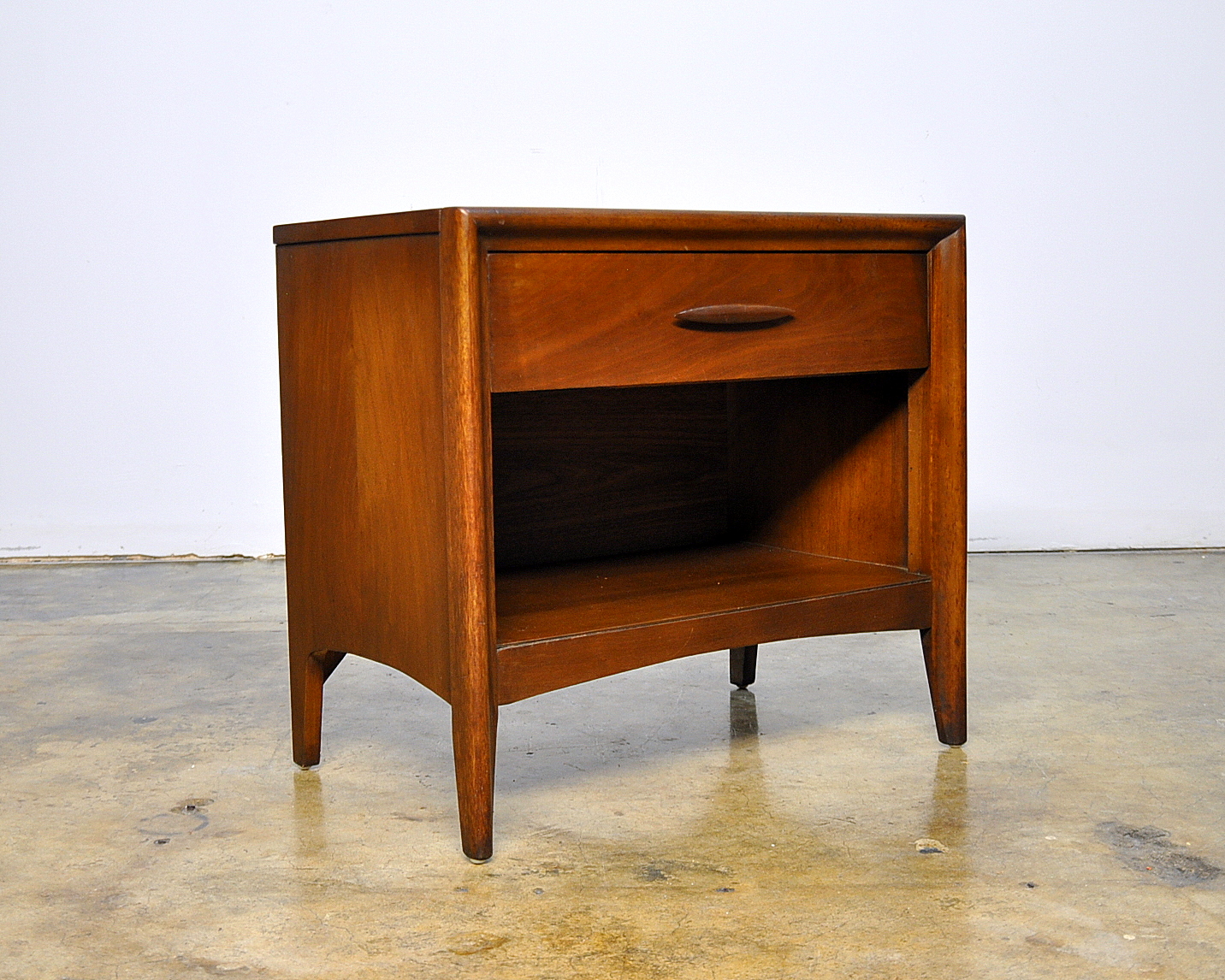 Broyhill End Table / Broyhill Chairside Table Costco Weekender