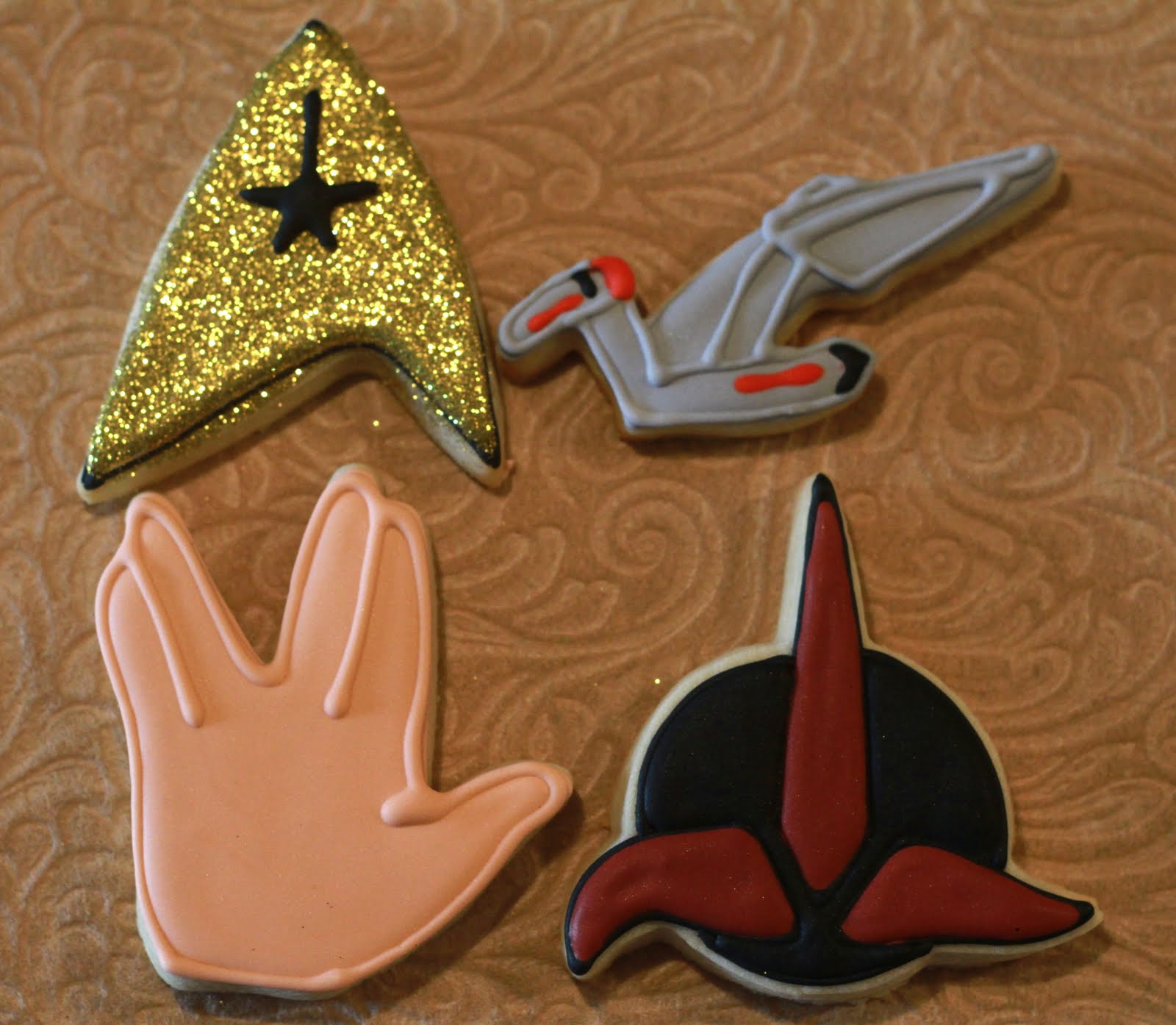 Star Trek Cookie Cutters Box Of 5 Think Geek In Original Box
