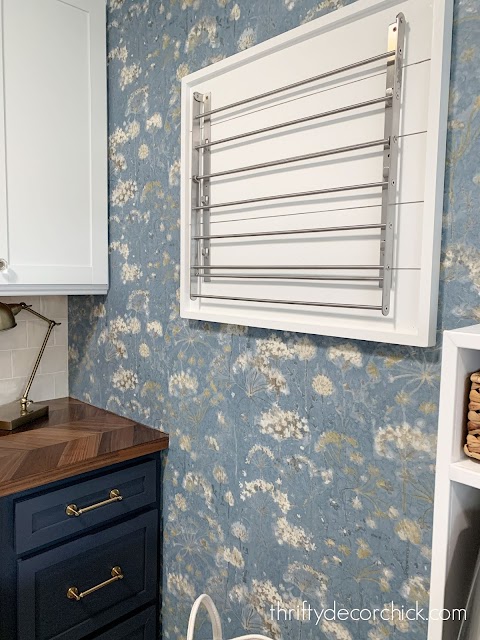 Before and after -- the laundry/mud room reveal from Thrifty Decor Chick