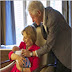 Fotos de Hillary y Bill Clinton Felices con su primera nieta