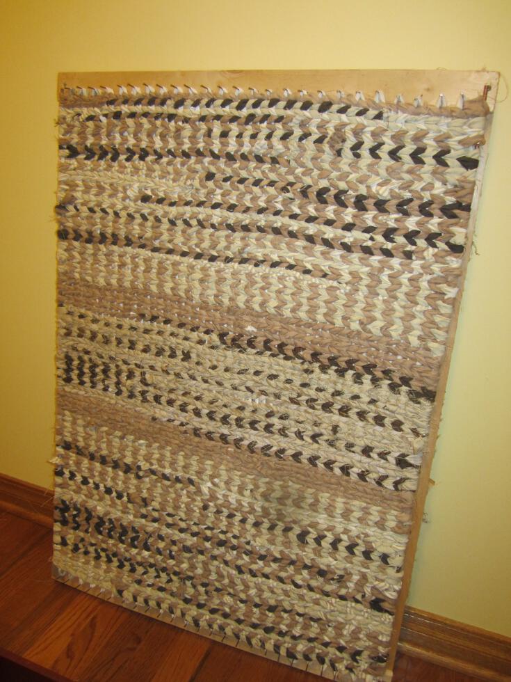 Simply Resourceful How to Make a Rag Rug