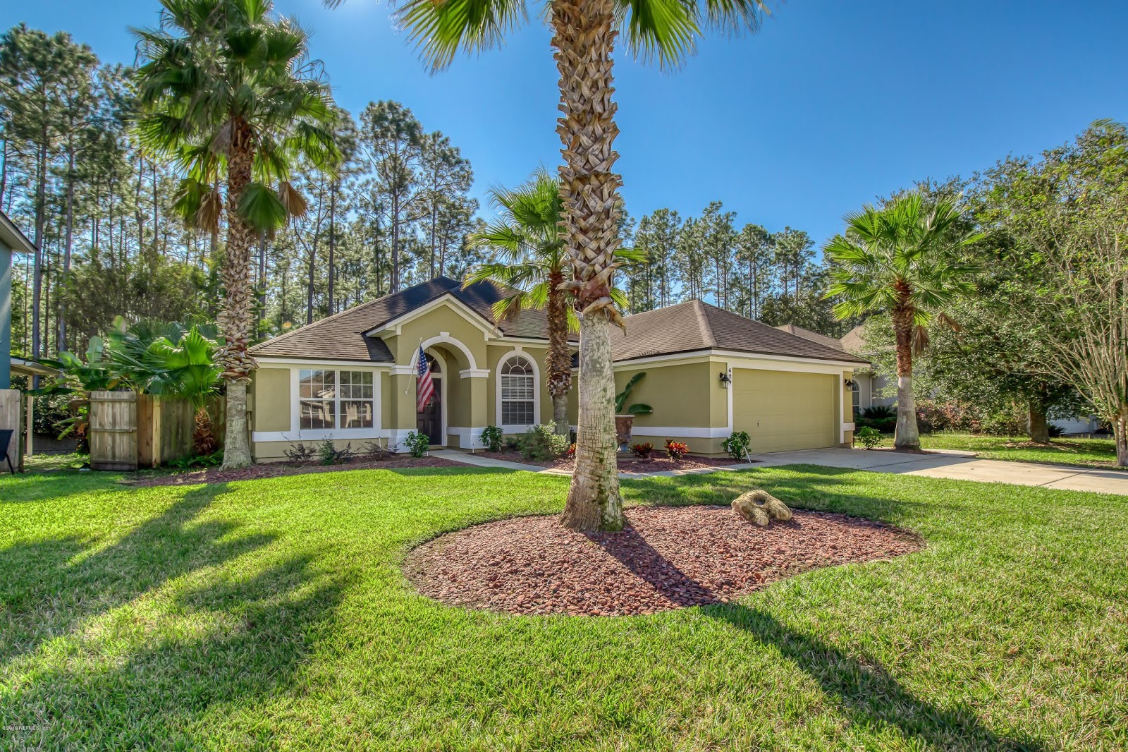 Pool Home Under 300K in St Johns