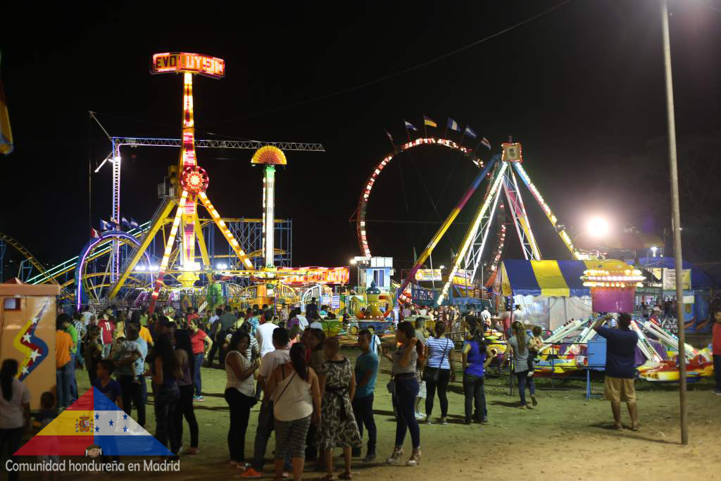 Feria Juniana 2017 Comunidad Hondureña en España ( ACHE )