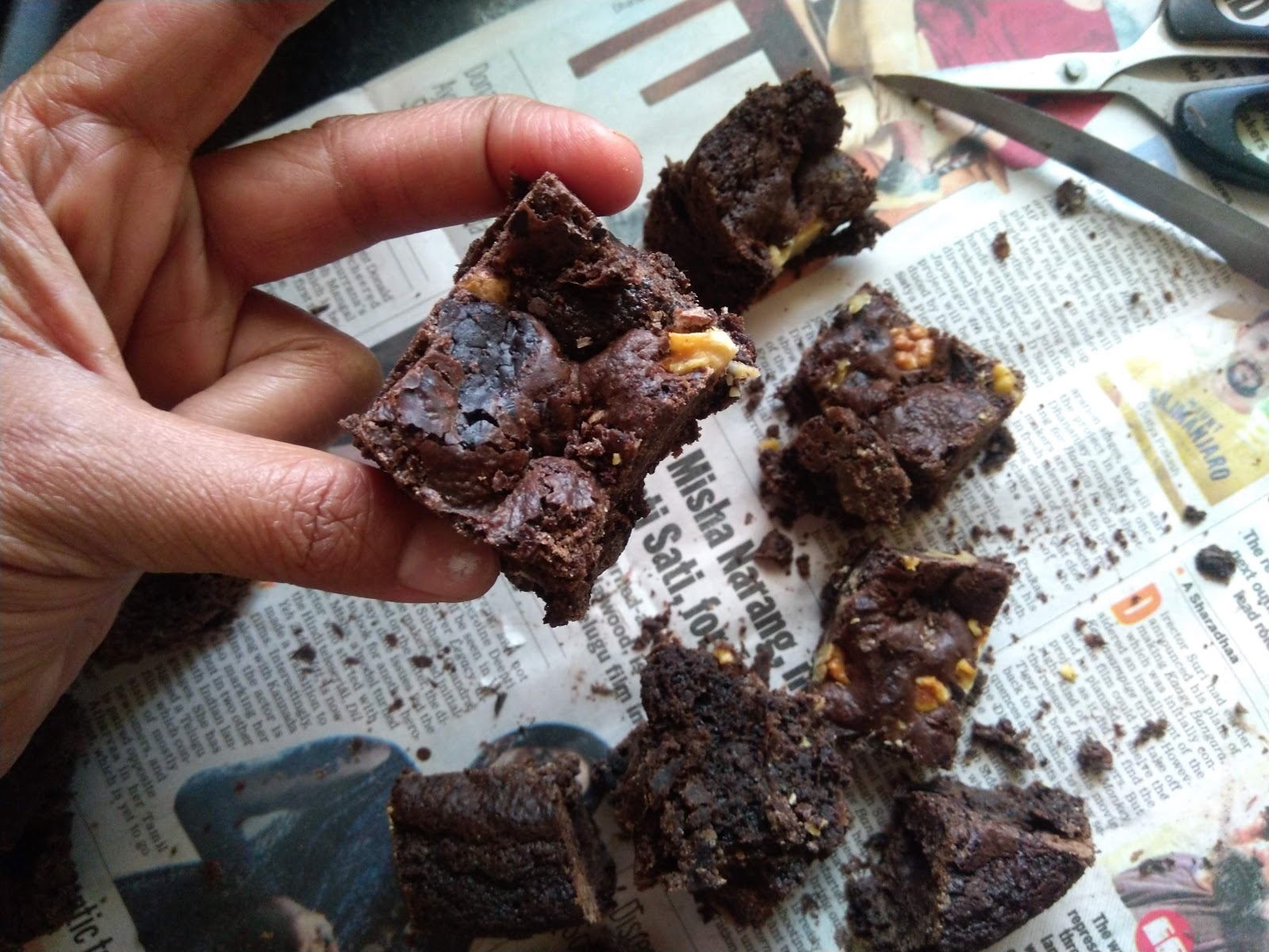 Swadisht Kitchen Brownies (whole wheat flour & eggless)