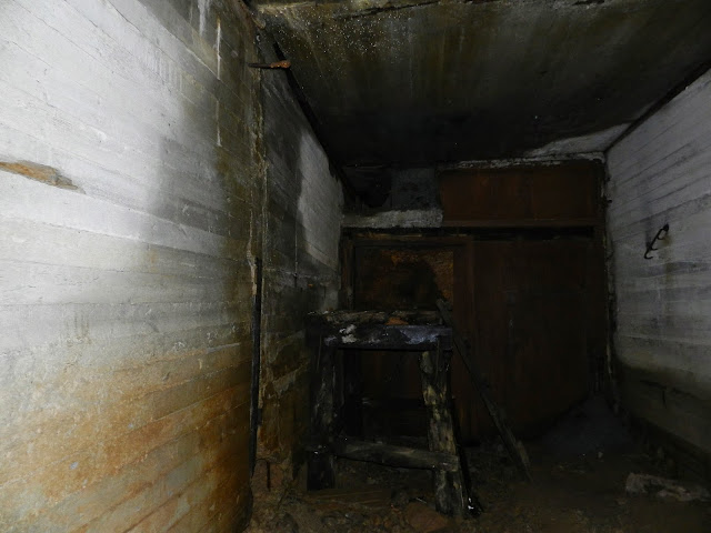 Вход в "Зомби пещеру"