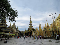 shwedagon paya yangon