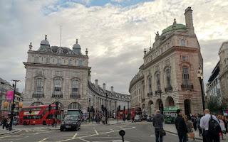 Londres, Picadilly Circus. Londres, Picadilly Circus.