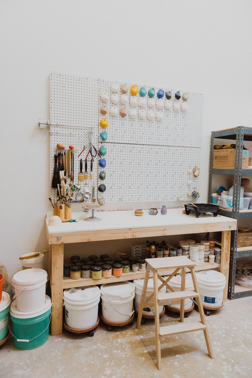 Afternoon Pottery Class with KIRA.MADE ArteBohème Unconventional art with a touch of