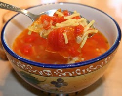 Pomidorų sriuba su vermišeliais